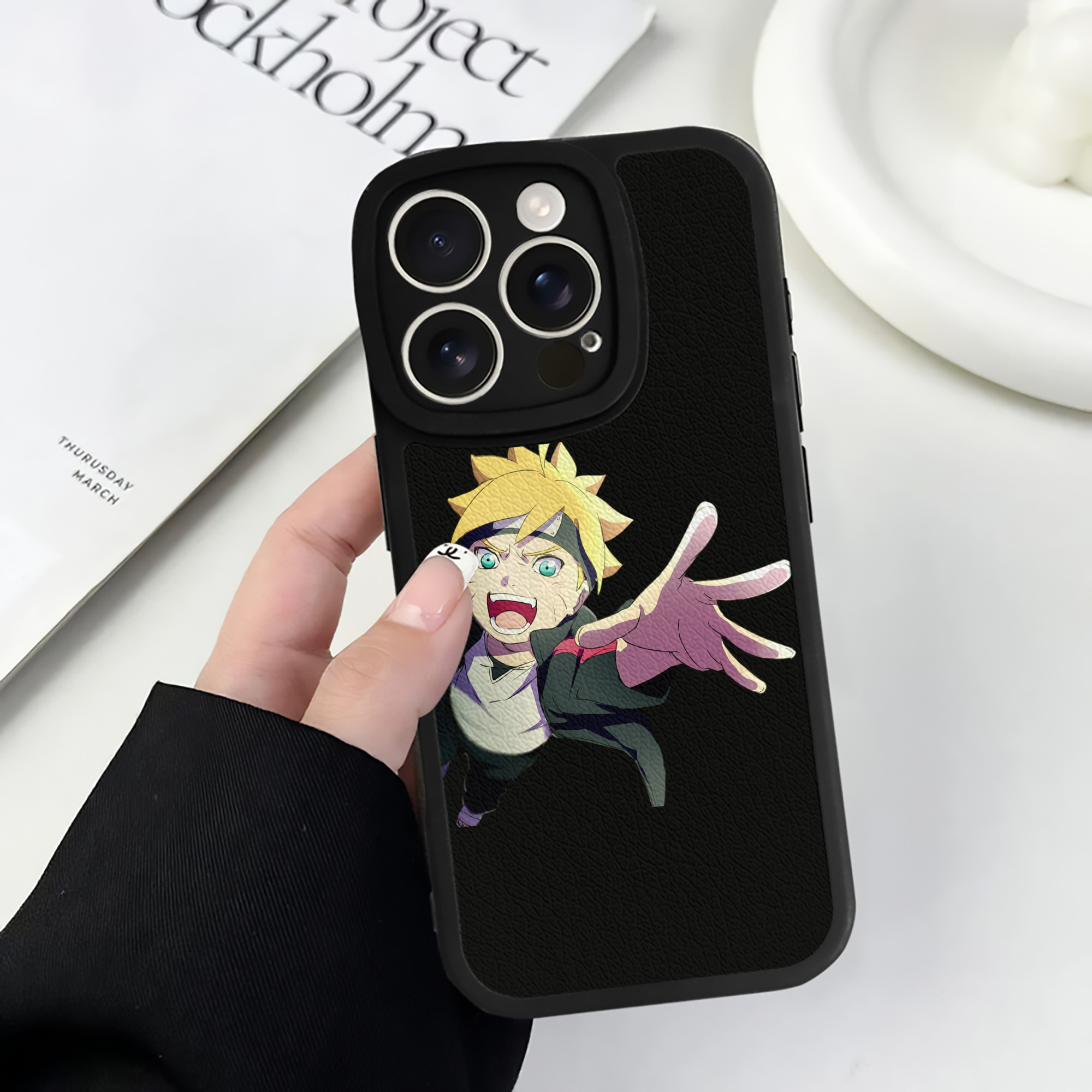 （画像用） NARUTO -ナルト- うずまき ボルト Uzumaki Boruto 【iPhone 16シリーズ対応】シリコンスマホケース（レザー調） 材質：シリコン